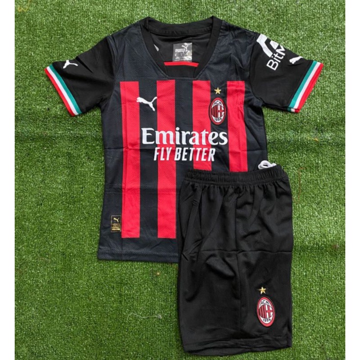 Jual JERSEY BOLA ANAK AC MILAN HOME KIDS 2022 / 2023 BAJU GRADE ORI