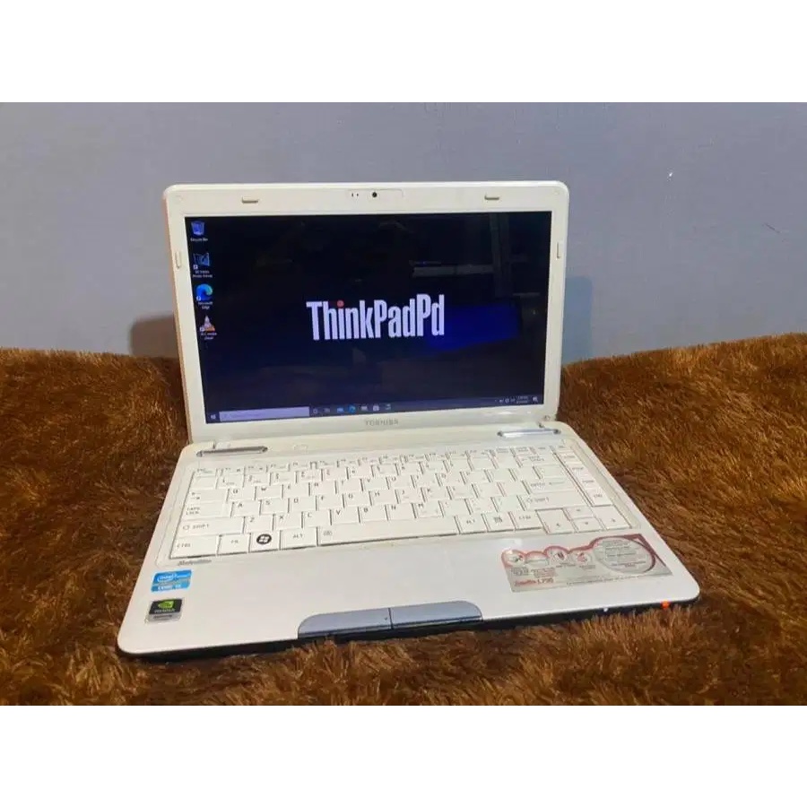 Laptop Toshiba Core i5 RAM 4GB HDD 500GB Bekas Second