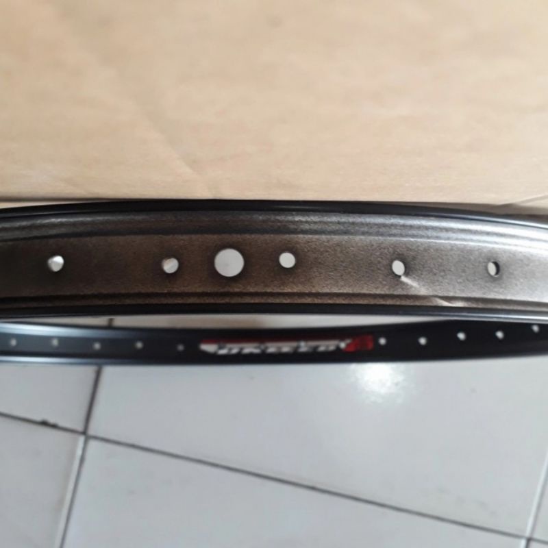 Velg/Rim Sepeda 20 United VG-2005 Alloy Hitam 36 Hole Lebar