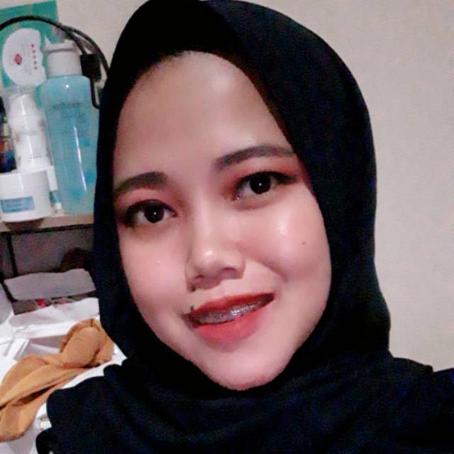 rania_adhisty02