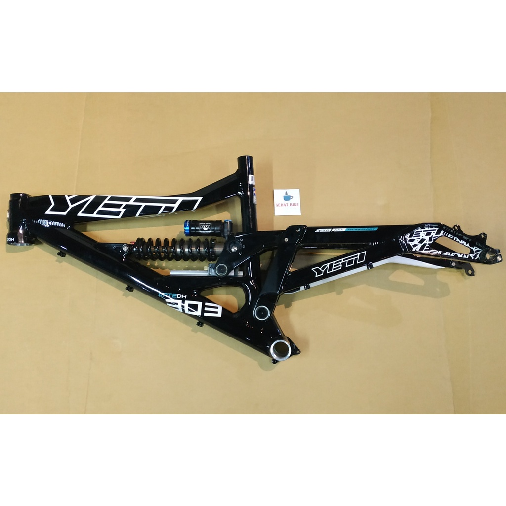 Frame Batatng Sepeda Yeti 303 RDH RC 4 Kashima Black White Alumunium 26 inch Original