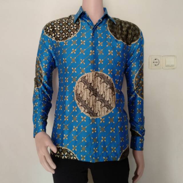 Kemeja batik semi sutra furing / baju pria / kemeja lengan panjang / baju lengan panjang /baju batik
