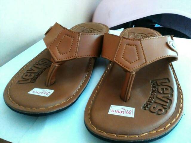 SANDAL KULIT SINTETIS COKLAT SIMPLE KEREN