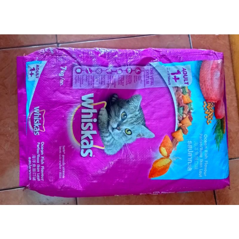 Whiskas oceanfish Adult 7kg / EKSPEDISI / makanan kucing whiskas oceanfish 7kg