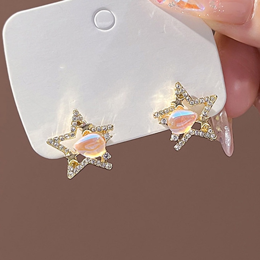 Anting Tusuk Bentuk Bintang Geometris Aksen Kristal Warna Emas Untuk Wanita