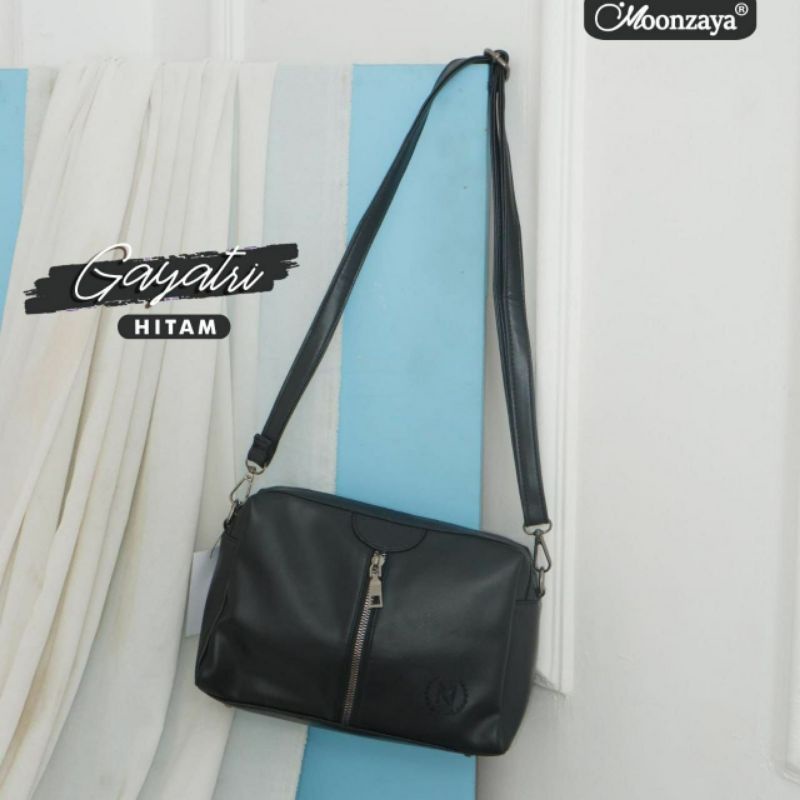 Sling Bag Gayatri Moonzaya