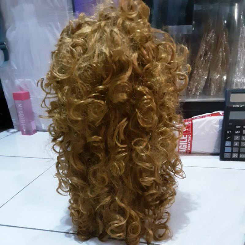 rambut palsu/wig krebo