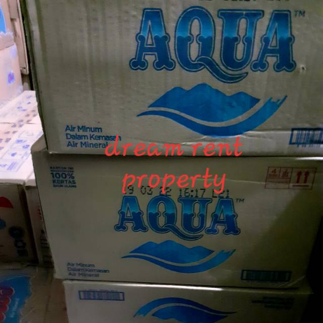 

Aqua gelas 220ml 1 dus