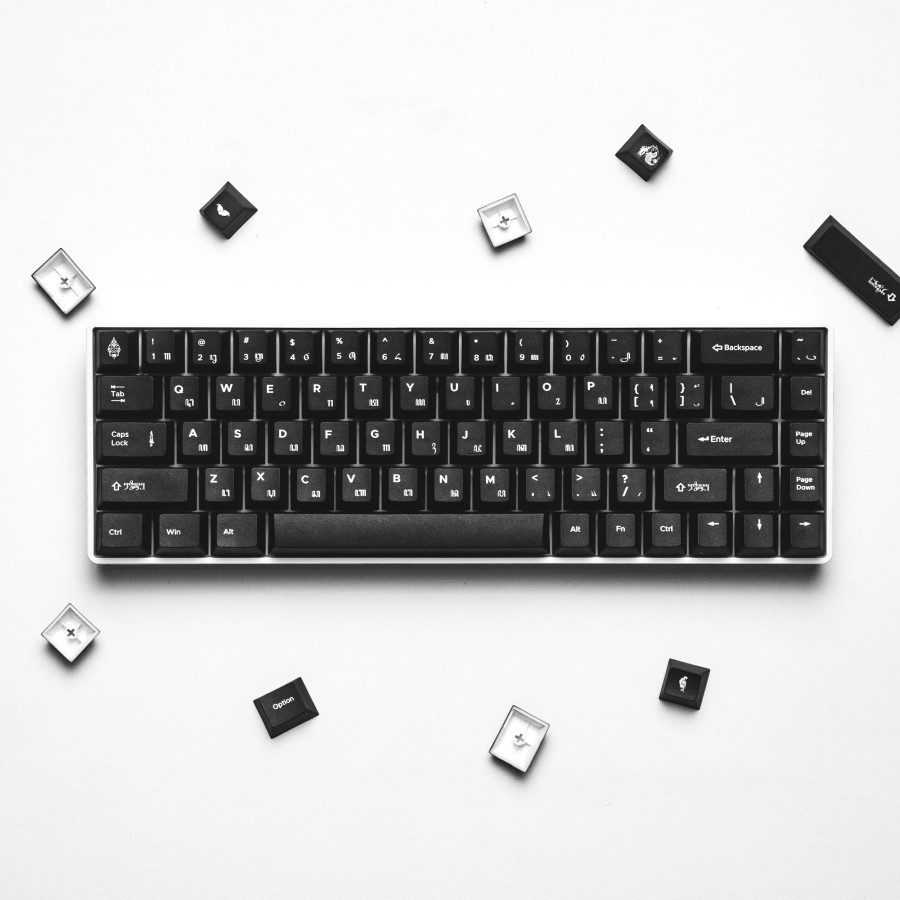 Noir Javanese Roots WOB Fullset PBT Dye Sub Keycaps Cheery Profile