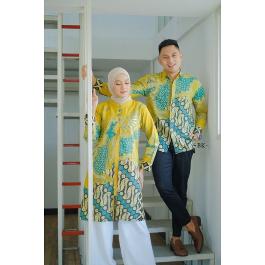 BAJU BATIK COUPLE MODERN MOTIF KOMBINASI || ATASAN BATIK COUPLE ||