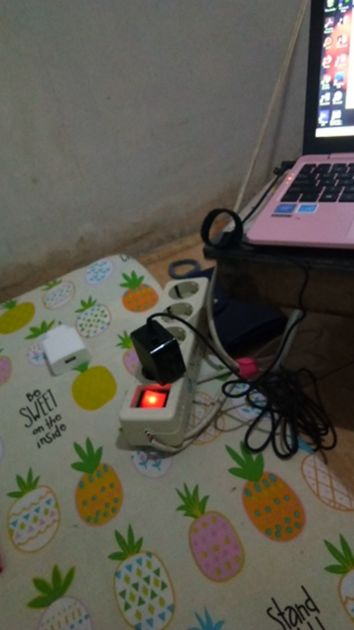 Standing Pouch Super Alumunium Foil Depan Belakang 250 Gram 13x20