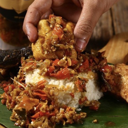 

Sambal Matah | Sambel Matah | Makanan Pedas Bahan Pokok Sambal Sambel | Sambal Pedas