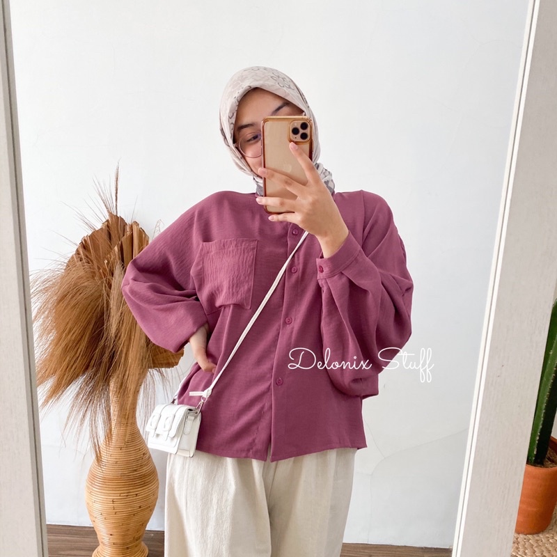 Oversize crinkle batwing top