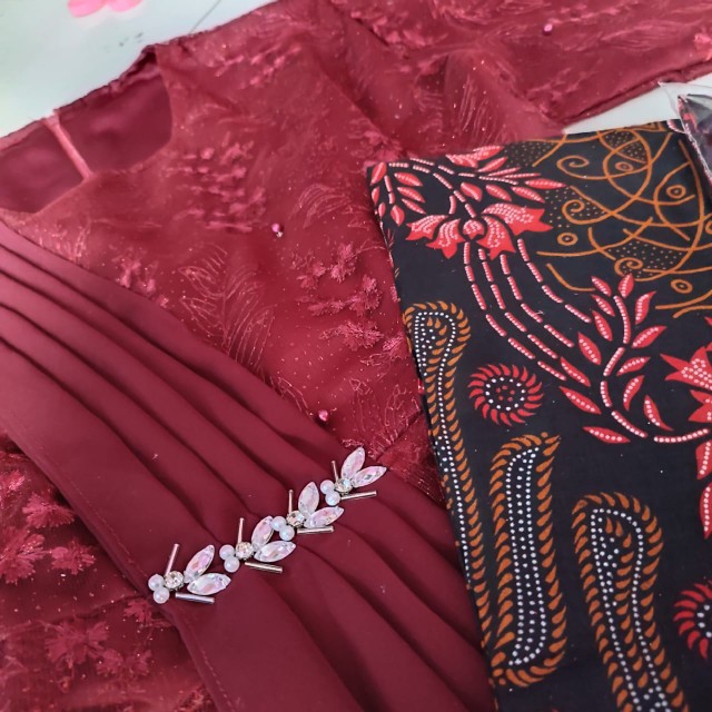 Maura Couple - Sania Ruffle Batik Couple Ori Ndoro Jowi Dnt Garansi Termurah Shopee - Couple Gisela