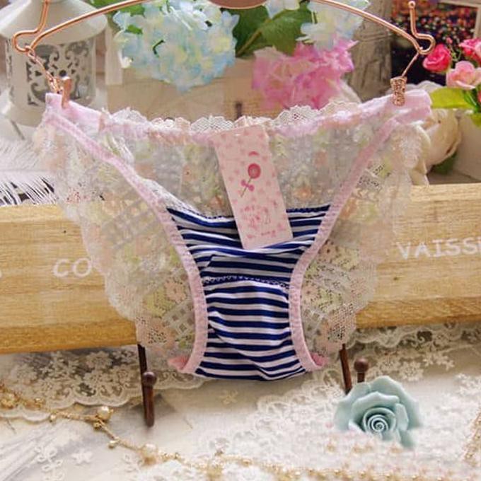 Lace Thong Gstring Celana Dalam Wanita Brief Sexy Bikini C055 - Hitam