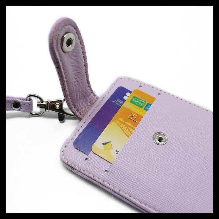 

TERLARIS KARTU TEMPAT KARTU ID CARD LANYARD CARD LEATHER ID CARD PREMIUM ZORRA TERLARIS