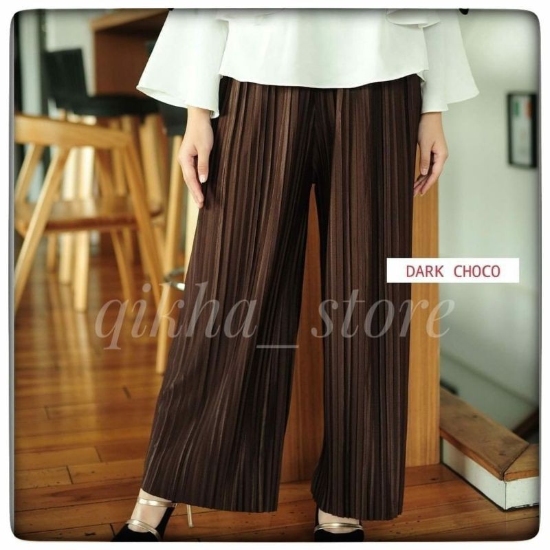 CELANA KULOT PLISKET IMPORT JUMBO MUAT S-M-L-XL-XXL-Dark choco
