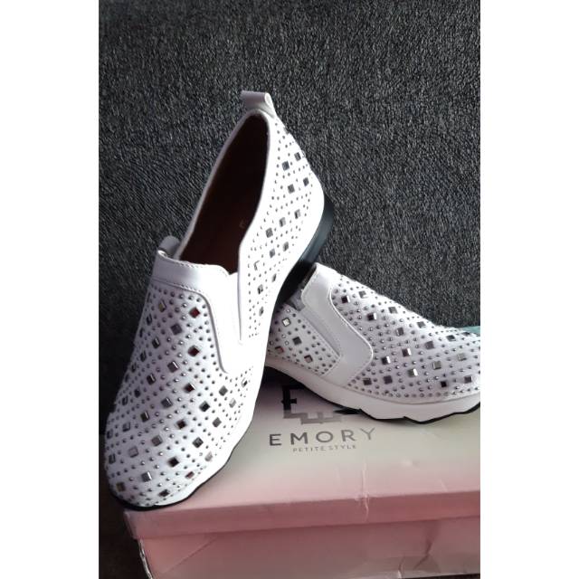 Nafika Emory shoes