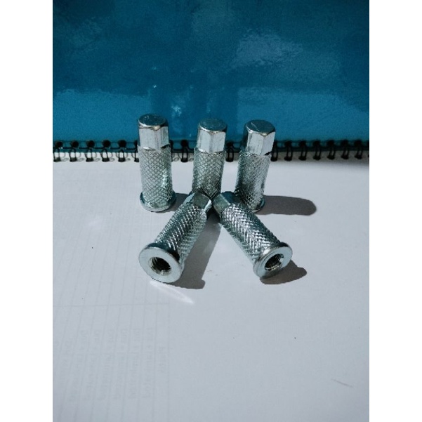 MUR CYLINDER HEAD RX KING