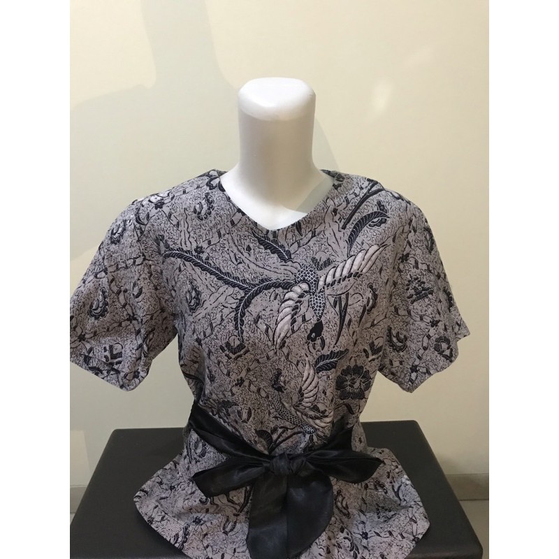 BLOUSE BATIK WANITA LENGAN PENDEK