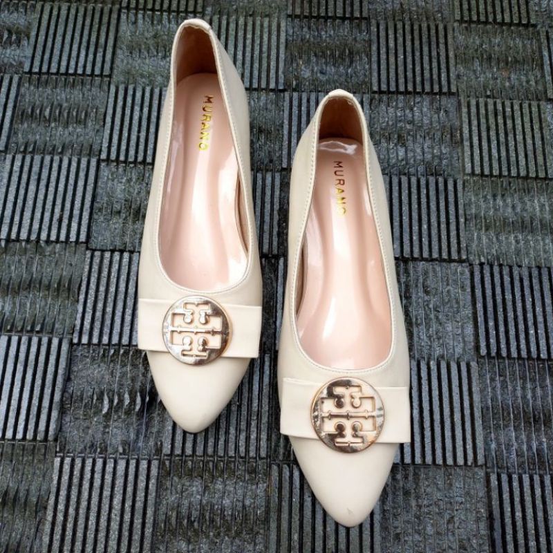 Best Seller Flat Shoes Murano Vania Cream Big Size 41-46