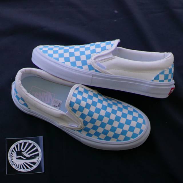 vans slip on adriatic blue