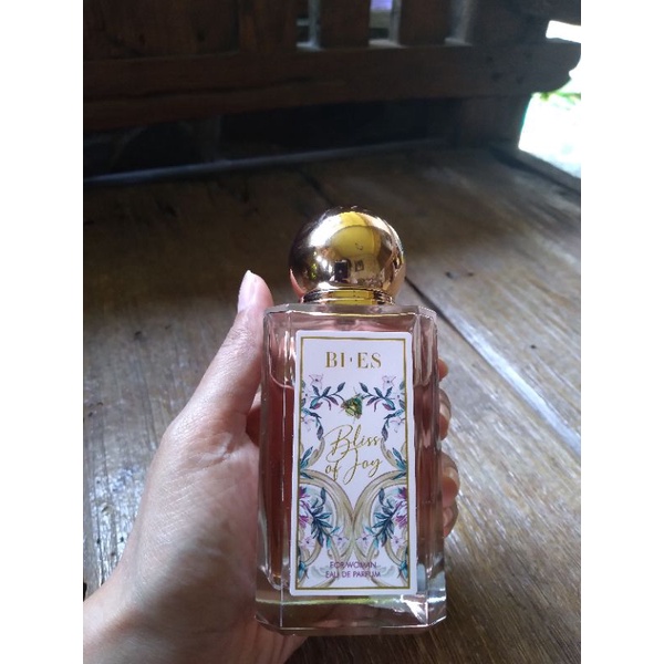 Decant bies bliss of joy