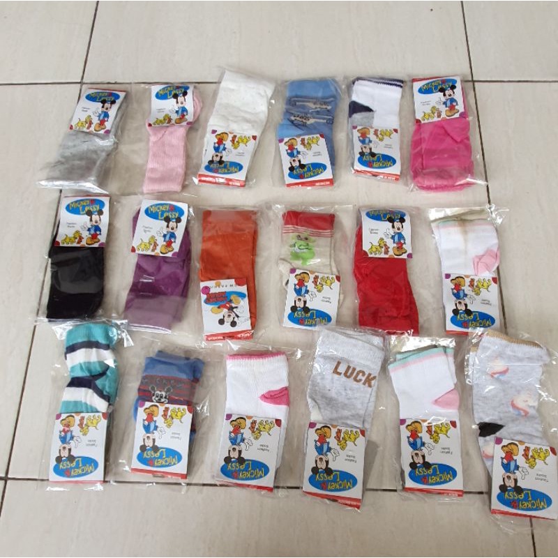 Sepatu anak vans slip on micky mouse krem putih