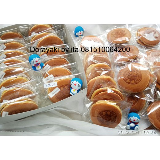 

Dorayaki kue snack cemilan doraemon