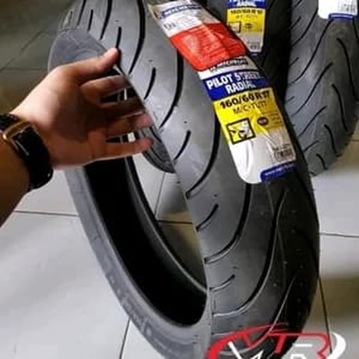 ban michelin pilot street radial 160/60-17