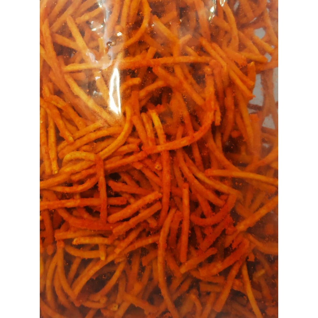 

Snack Keripik Mie Lidi Pedas Balado Snack Singkong Lidi Pedas Cemilan Enak 100gr