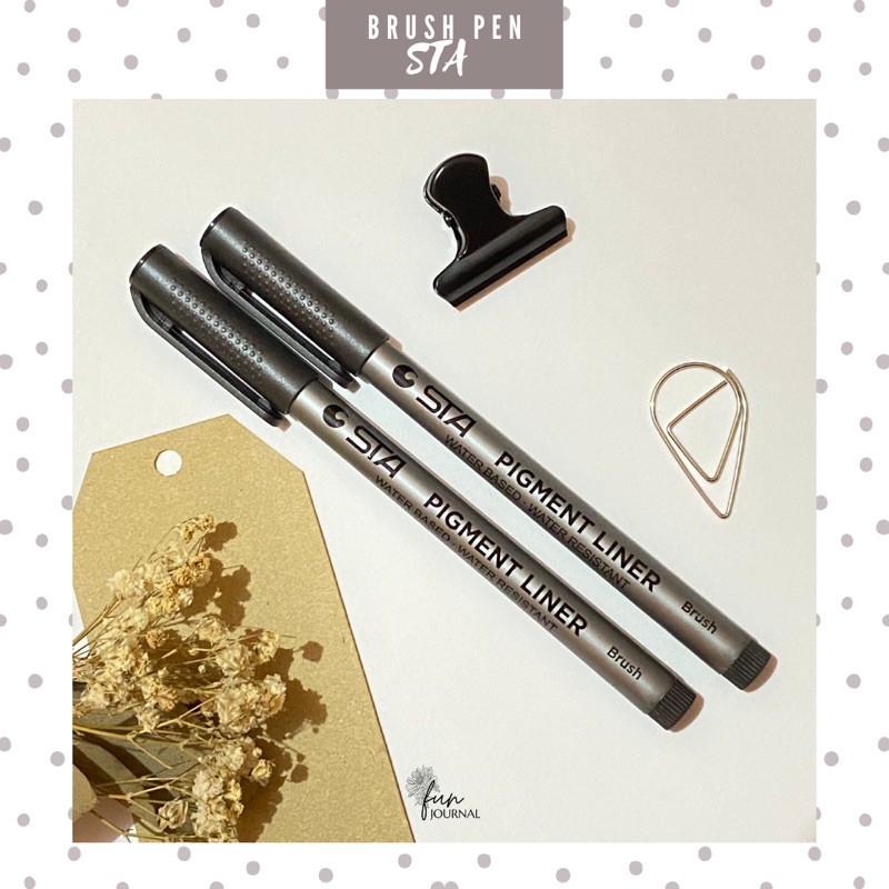 

STA PIGMENT LINER FINE LINE BRUSH PEN UNTUK JOURNAL JURNAL PLANNING PLANNER SCRAPBOOK DIY BUJO