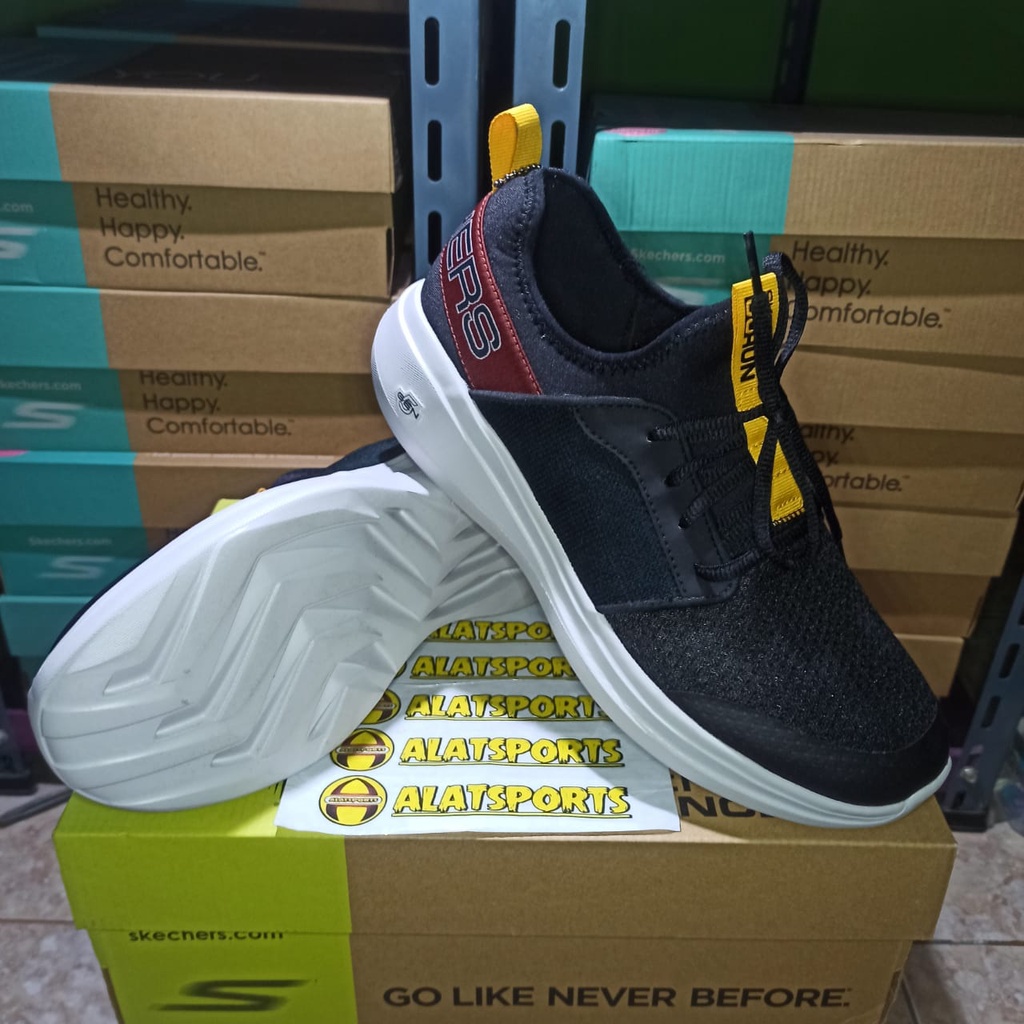 Skechers Go Run Fast 55109-BKMT Sepatu Sneaker Running Pria Original