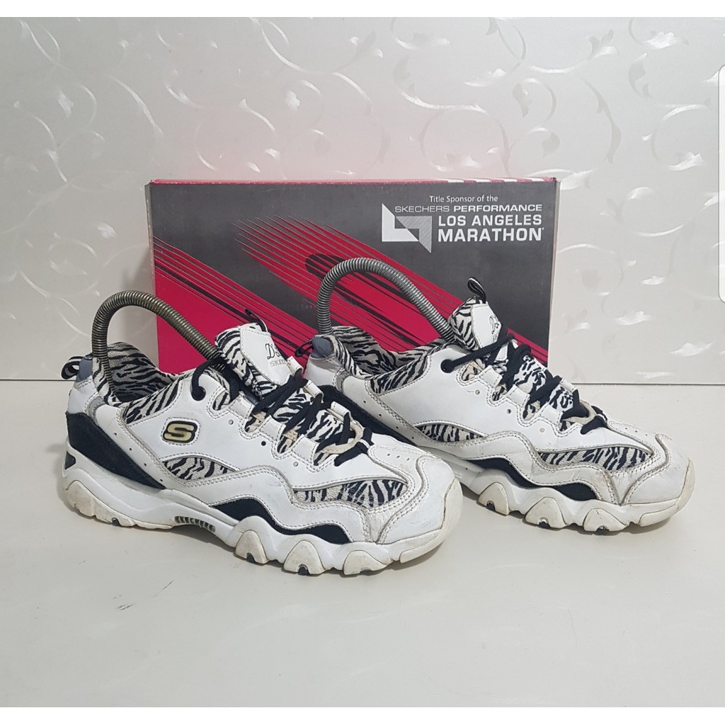 Sepatu - Skechers D Lites - Size 40 sd 41 - Original 100% - Scd