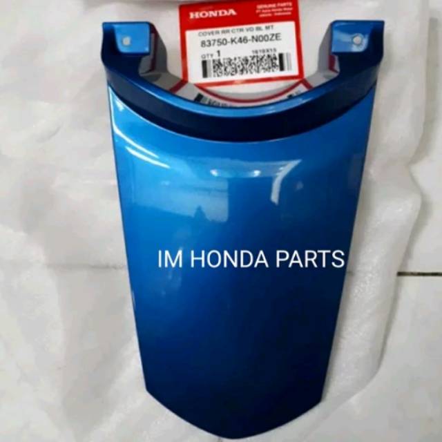 Cover tail sambungan body belakang Honda Vario 110 fi biru original
