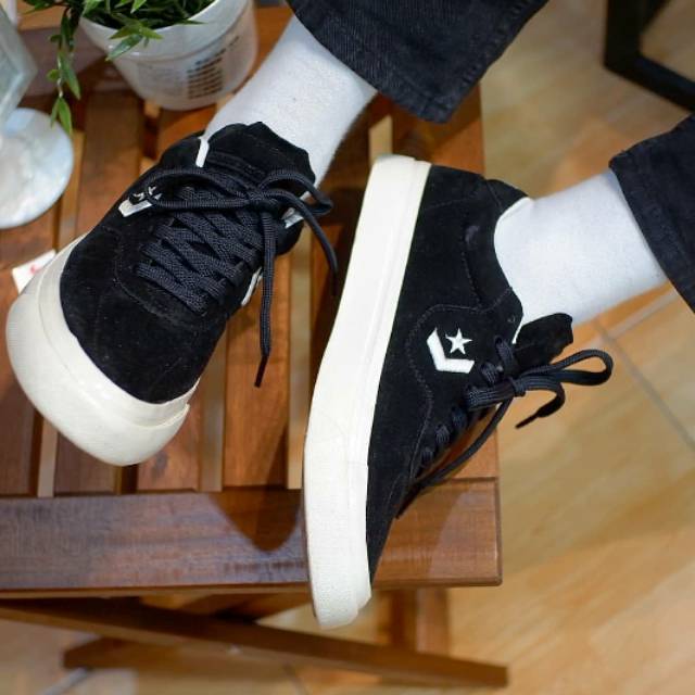 TERLARIS CONVERSE LOUIE LOPEZ SOFT GREY PREMIUM BNIB FULL TAG sepatu converse L Lopez Suede Leather