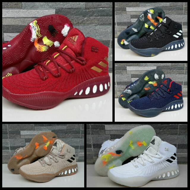 SEPATU BASKET ADIDAS