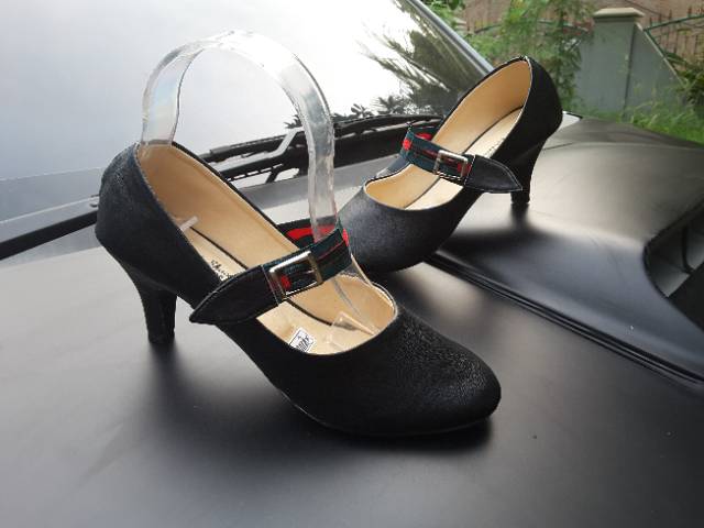 Heel Fashion PD328 HITAM (REALPICT GESER)