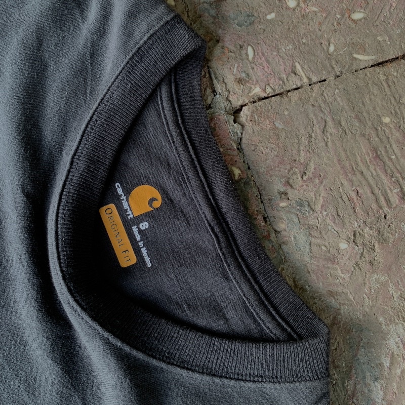 Tee Carhartt pocket black