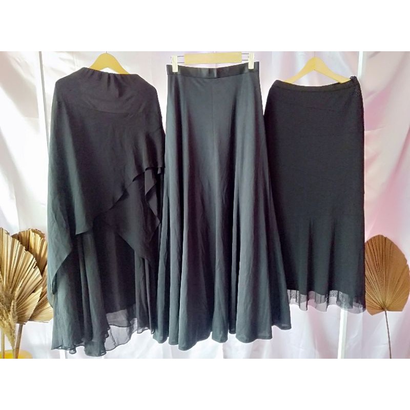 Rok Pesta Panjang Jersey / Tile / Sifon Hitam Import
