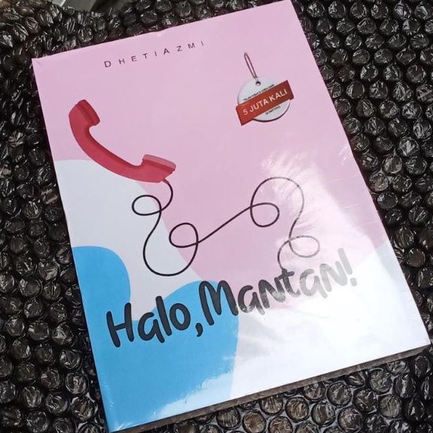 Novel hallo mantan