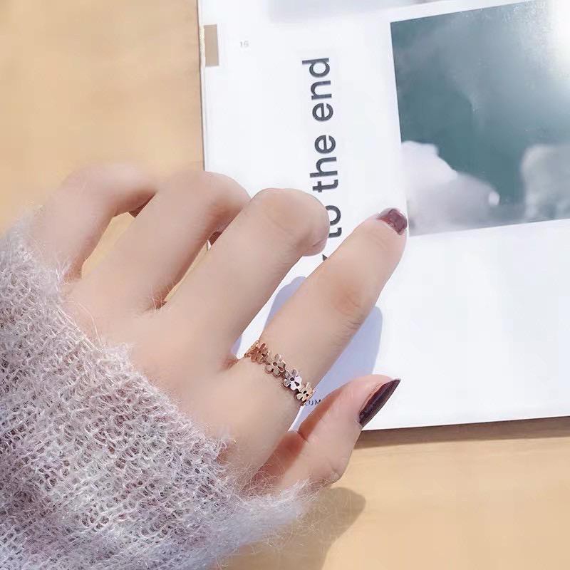 BEST SELLER Cincin Titanium Mini Korea Wanita fashion CK044 warna rose gold dan silver ,cocok hadiah
