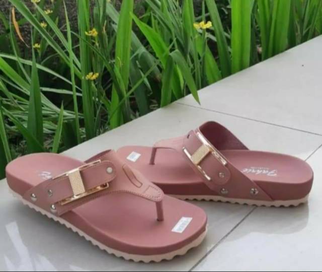 Sendal tali jepit terbaru bahan semi kulit
