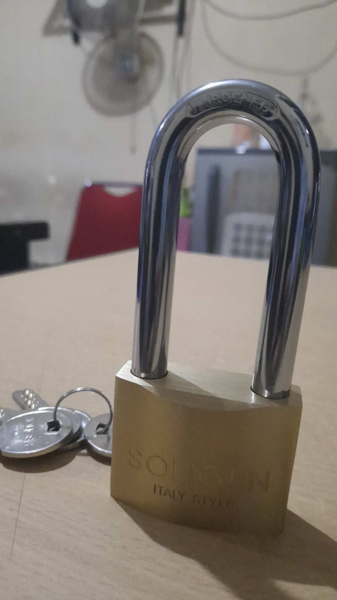 Gembok Soligen 50 Mm Panjang Kuningan Computer Key