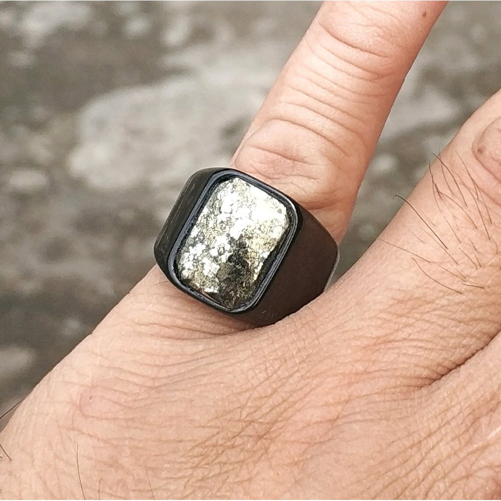 CINCIN BATU AKIK NATURAL BADAR EMAS PYRITE MINIMALIS TITANIUM OCTAGON