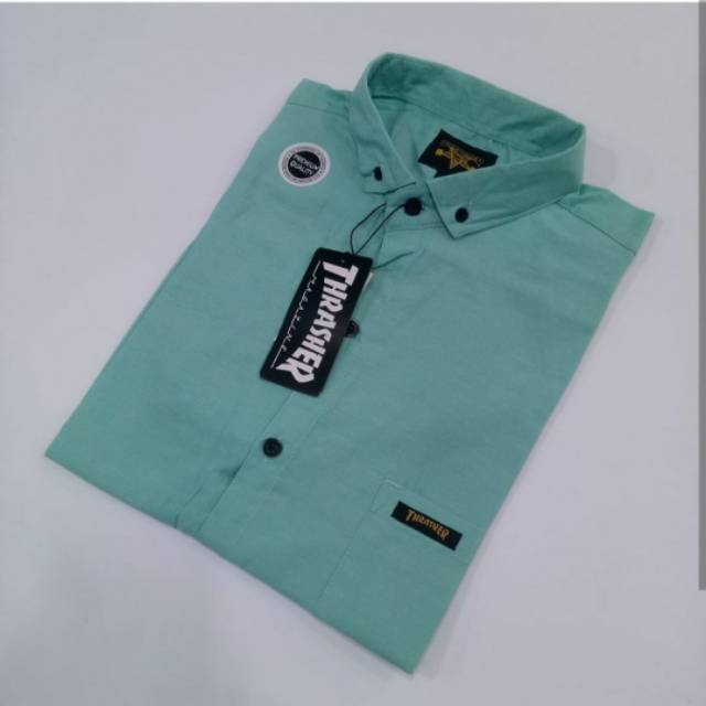Kemeja pendek pria/kemejapremium/kemejakerja/bajupria/bajupremium/bajudistro/kemejapendek/