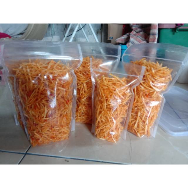 

Keripik kentang mustofa
