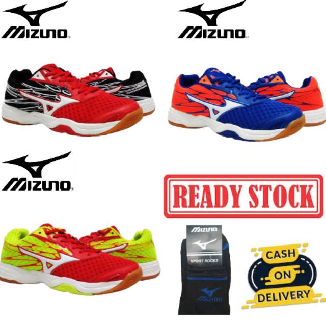 sepatu badminton mizuno terbaru