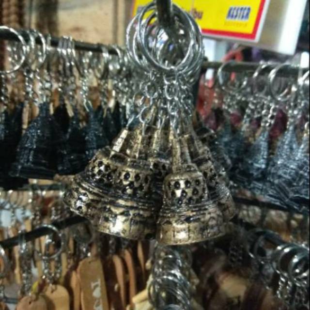 TERMURAH! SATU SET GANTUNGAN KUNCI BENTUK STUPA BOROBUDUR ISI 20 PCS BAHAN FIBERGLASS SOUVENIR JOGJA