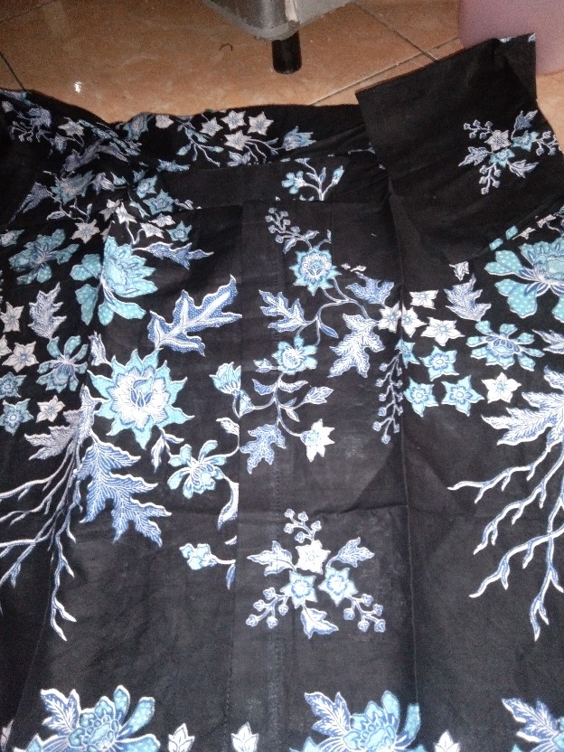 Batik Couple Keluarga Seragaman Sarimbit Batik Keluarga Motif Cibulan Biru